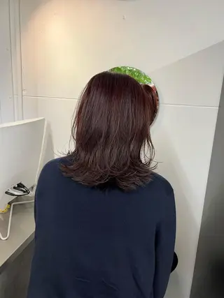 ミディアム INORI /フェイスレイヤーのヘアスタイル