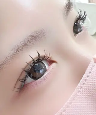 マツエク・マツパ 【那覇/束感まつ毛】 ｷｬﾒﾙのマツエク・マツパデザイン