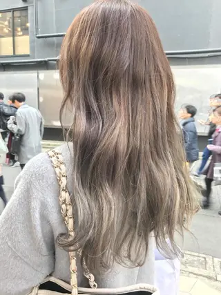 ロング カラー サロンドミルク 原宿のヘアスタイル