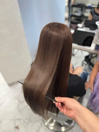 ロング カラー 酒井 俊紀のヘアスタイル