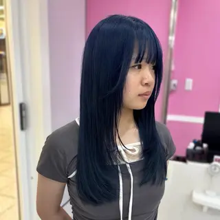 ロング カラー 伊藤 綾のヘアスタイル