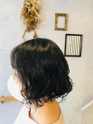 ショート パーマ 本多 美羽のヘアスタイル