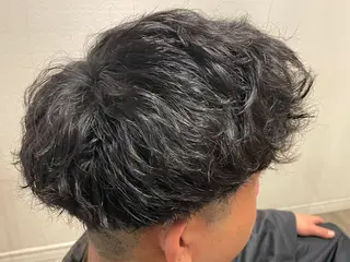 ショート パーマ メンズ Rosa Blanche by est所属・ゆうき Yukiのヘアスタイル