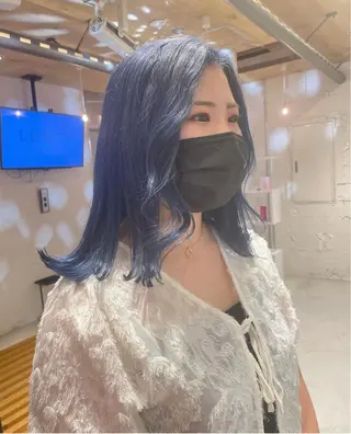 セミロング カラー 艶ハイトーン👑♡ NATSUKIのヘアスタイル