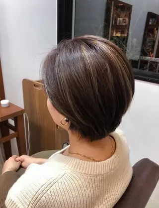 ショート 【白髪ぼかし】 愛甲竜佑のヘアスタイル