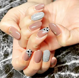 ネイル RuxuryNail ／RiAnnaのネイルデザイン