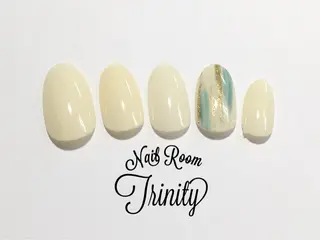 ネイル Trinity staffのネイルデザイン