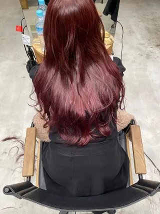 ロング カラー wewe: momoeのヘアスタイル