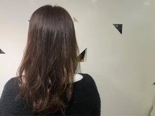 セミロング カラー ヘアアレンジ Rely 美空のヘアスタイル