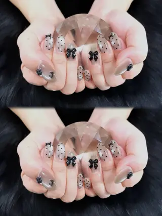 ネイル 𝑵𝒂𝒊𝒍𝒔𝒂𝒍𝒐𝒏 𝑳𝒊𝒆𝒔𝒆所属・𝐋𝐢𝐞𝐬𝐞 𝐘𝐔𝐈のネイルデザイン