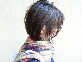 ショート カラー imai /カット/パーマのヘアスタイル