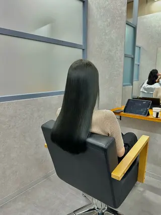 ロング Reana所属・柏 暖也のヘアスタイル