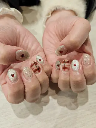 ネイル 関口 友菜のヘアスタイル