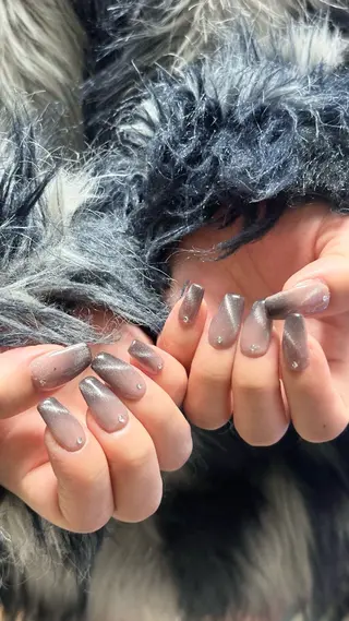 ネイル 🎀韓国レイヤー特化 🎀ベージュ/ミクのヘアスタイル