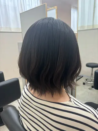 ショート 角谷 靖子のヘアスタイル
