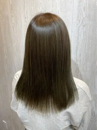 セミロング カラー TELAHAIR 副代表　菊池謙のヘアスタイル