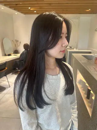 ロング カラー 杉本 沙羅のヘアスタイル