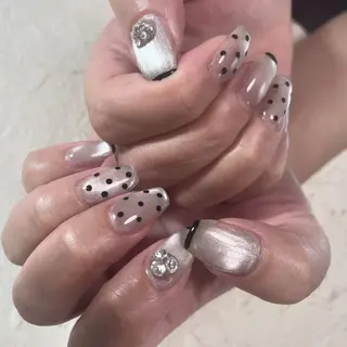 ネイル nail.gorin所属・吉村 優子のネイルデザイン