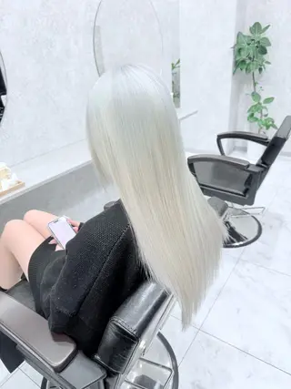 ロング カラー 🌈派手髪ハイトーン 🌈鈴木亮太🌈のヘアスタイル