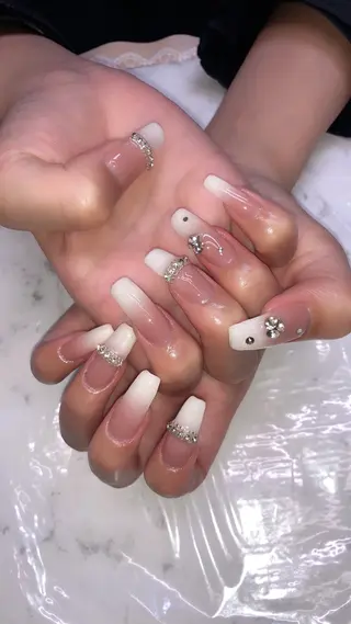 ネイル 💎Guarendo💎錦糸町店所属・✨アン ミユ✨のネイルデザイン