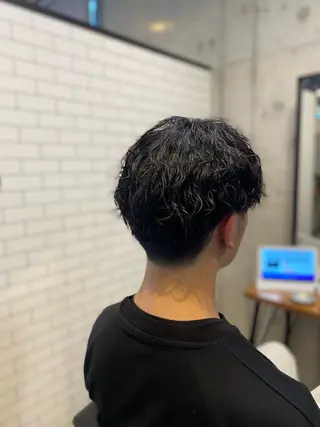 パーマ Agu hair havana所属・岡 舞唯のヘアスタイル