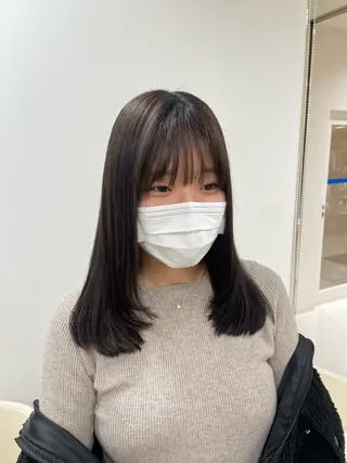 ミディアム 透明感ワンカラー🎀 レイヤー/AOのヘアスタイル
