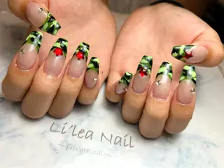 ネイル Li'leaNail AINAのネイルデザイン