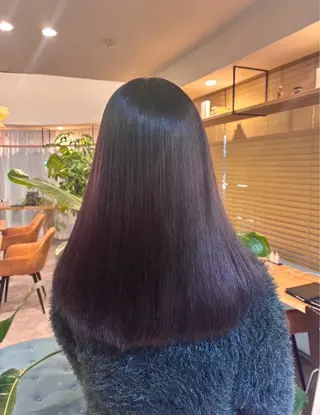 セミロング カラー ELLE&SALLY Tamoriのヘアスタイル