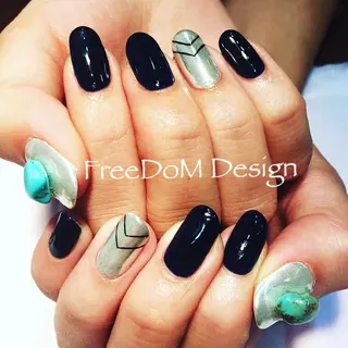 ネイル ＦreeDoＭ   Design所属・W KUMIのネイルデザイン