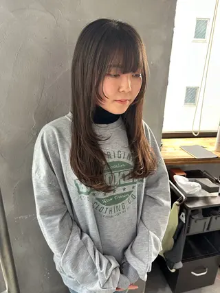 セミロング ウルフ/レイヤー🪐 MANAのヘアスタイル