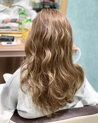 ロング カラー 💎大人ハイライト 💎上杉一也💎のヘアスタイル