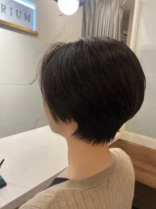 ショート 村中 逸紀のヘアスタイル