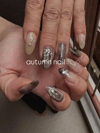 ネイル atelier moi所属・atelier moiのネイルデザイン