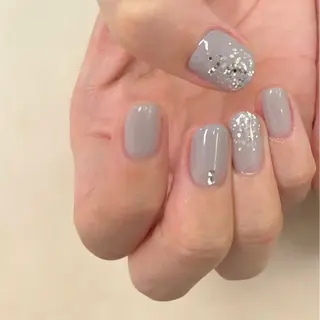 ネイル アトリエ　ミモザ所属・いまむら あかりのネイルデザイン