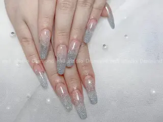 ネイル Mio ⛱のネイルデザイン