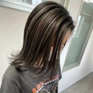 ミディアム カラー 松井那津子 /ハイライトブリーチのヘアスタイル