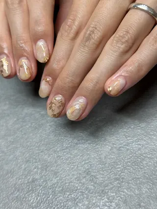 ネイル kiii.__ ✴︎*のネイルデザイン