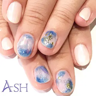 ネイル 🩵NORIKO 上品ネイルが得意🩵のネイルデザイン