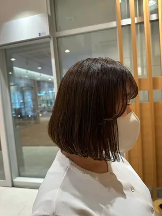 ショート パーマ 中島 愛のヘアスタイル