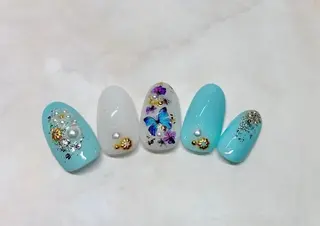 ネイル マツエク・マツパ アイブロウ Nail&eye Belire 新宿のネイルデザイン