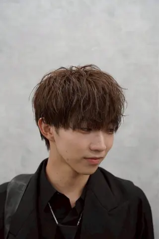 ミディアム カラー 石川 琉星のヘアスタイル