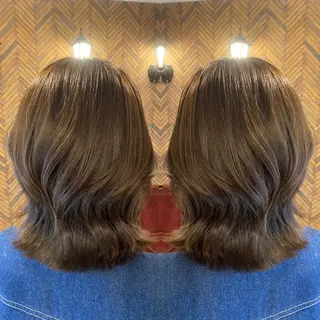 ミディアム カラー tocca 💜石田愛結💜のヘアスタイル