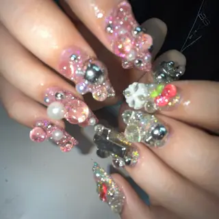 ミディアム WOLTOKYO渋谷 Anzuのネイルデザイン