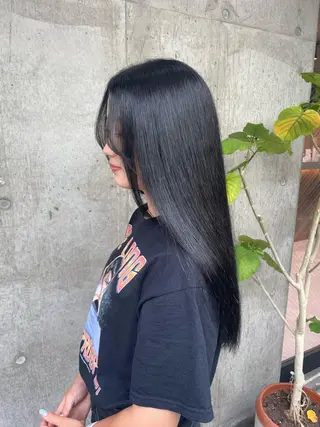 ロング 🦋MAHO🦋 デザインカラーのヘアスタイル