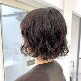 パーマ 井上 香朋のヘアスタイル