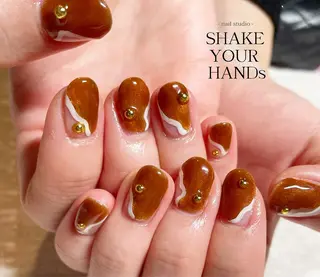 ネイル ネイルスタジオ シェイクユアハンズのネイルデザイン