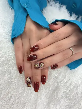 ネイル 佐藤 依娜のネイルデザイン