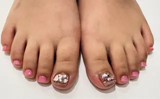 ネイル 🩵NORIKO 上品ネイルが得意🩵のネイルデザイン