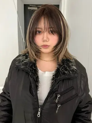 セミロング NORA GINZA U所属・長山 海秀のヘアスタイル