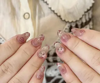 ネイル Pure&Rich Nailのネイルデザイン